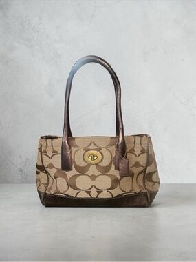 Coach Hamptons Madeline Signature Bag Satchel Tan and Bronze Brown Turn Lock